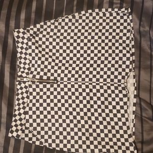 very cute plaid skirt